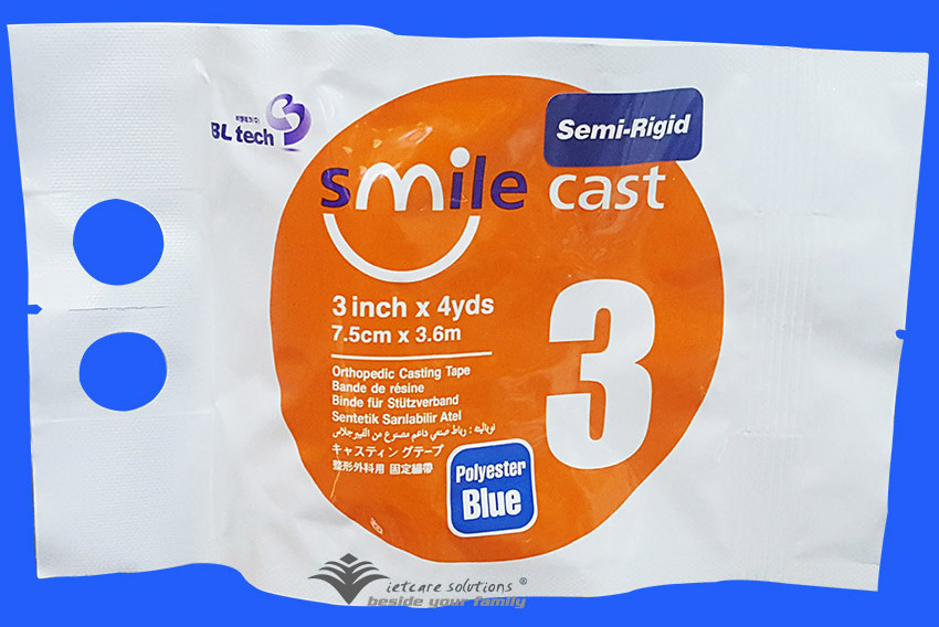 SMILE-CAST-3X4