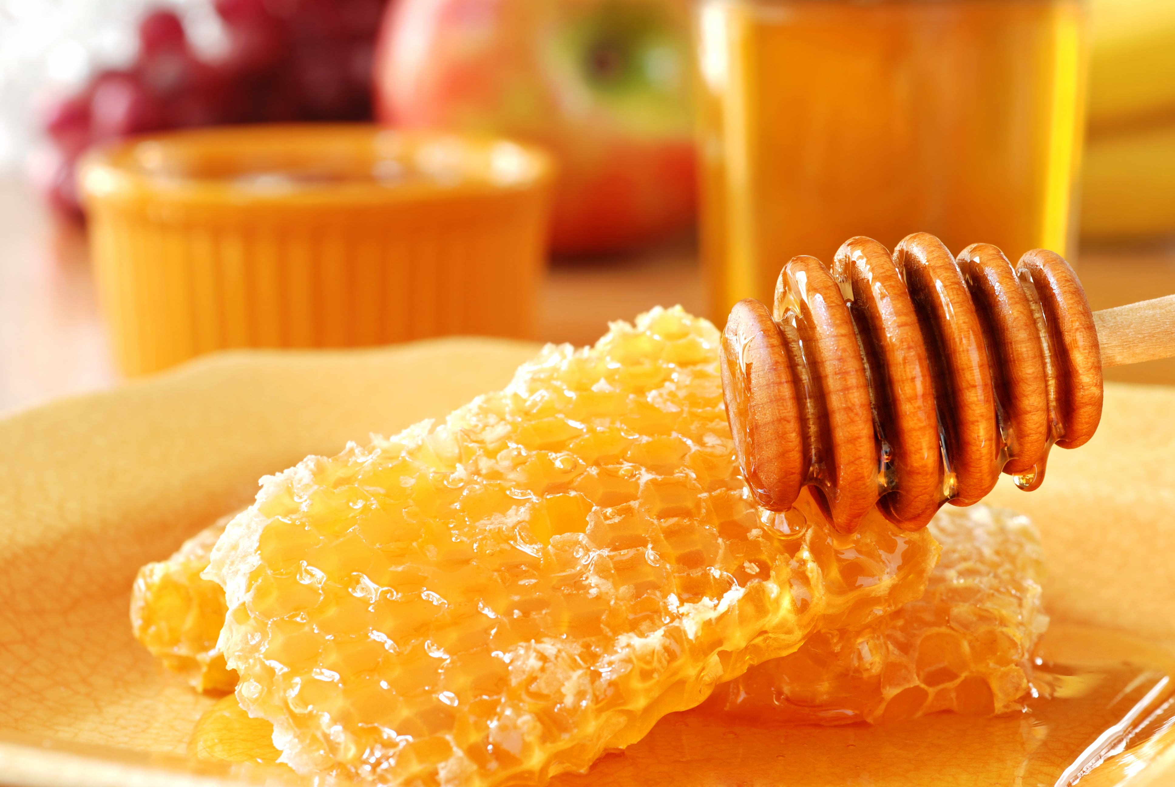 Honey фото. Мед. Пчелиный мёд. Пчелы и мед. Соты меда.
